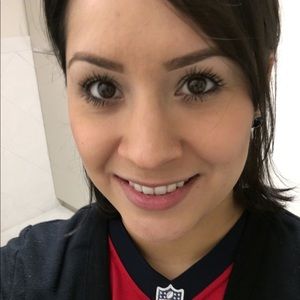 Meet your Posher, Linda